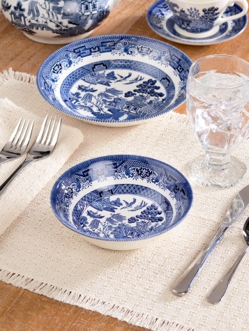 Churchill Blue Willow Dinner Plate 