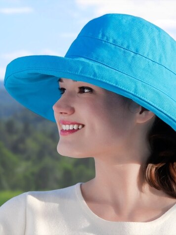 Women's Big-Brim Cotton Canvas Hat in Azure