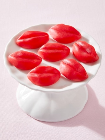 Sweet Strawberry Kissing Lips Gummies, 1.5 Pound Bag