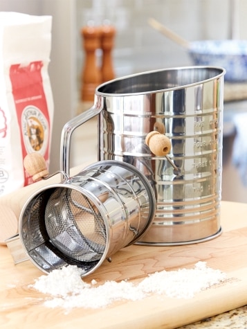 Stainless Steel 1-Cup Flour Sifter