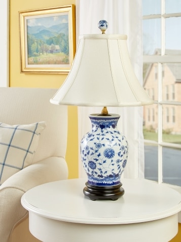 Blue and White Porcelain Vase 23 Inch Table Lamp