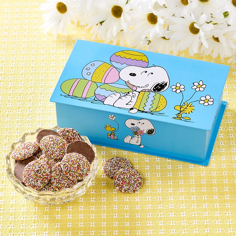 Peanuts Easter Beagle Tin With Guittard Milk Chocolate Nonpareils