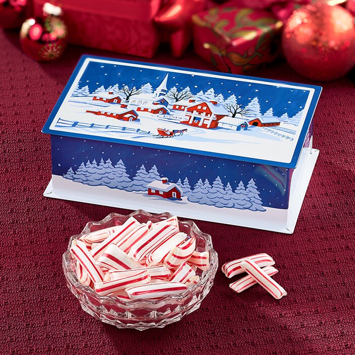 Weston Snowy Village Tin With Peppermint Creme Candy Straws